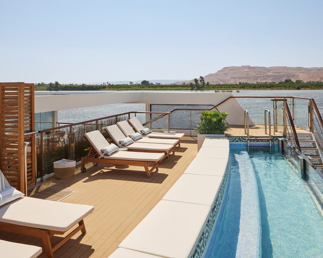 Viking Osiris sun deck pool on the Nile